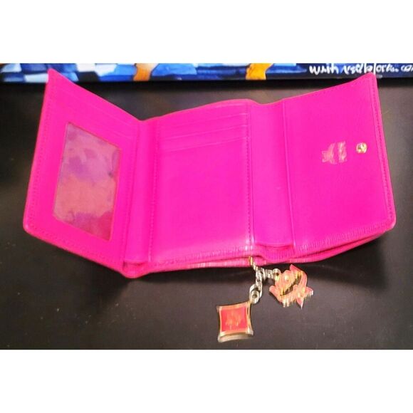 MCM Double Snap Tri-Fold Wallet with Charms EUC - Picture 5 of 11